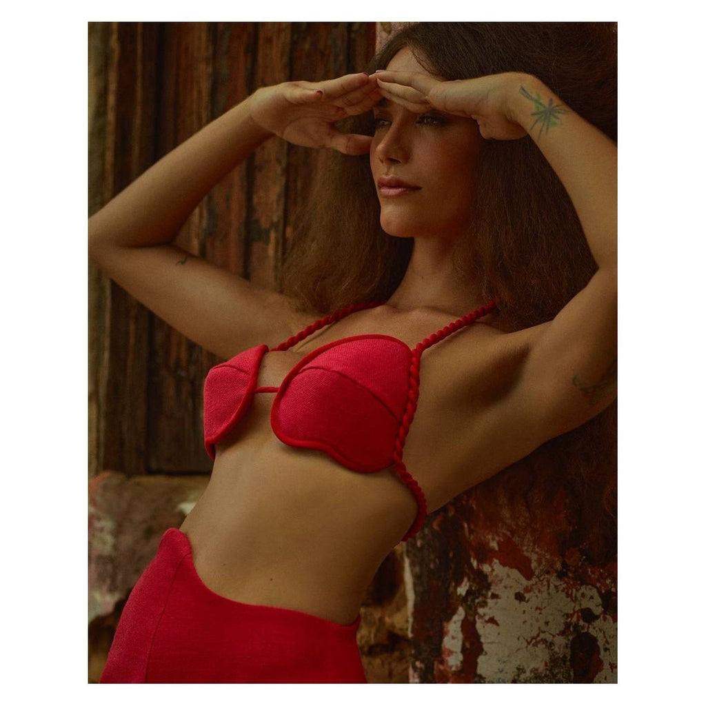 HL RED FLAME HEART TOP