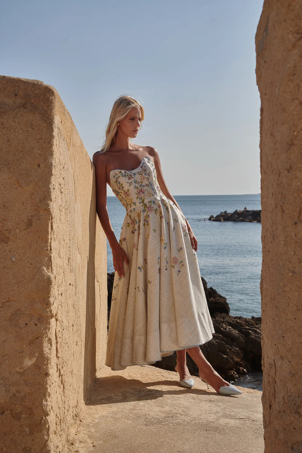 LN MASTERPIECE - THE MONSERRATE DRESS