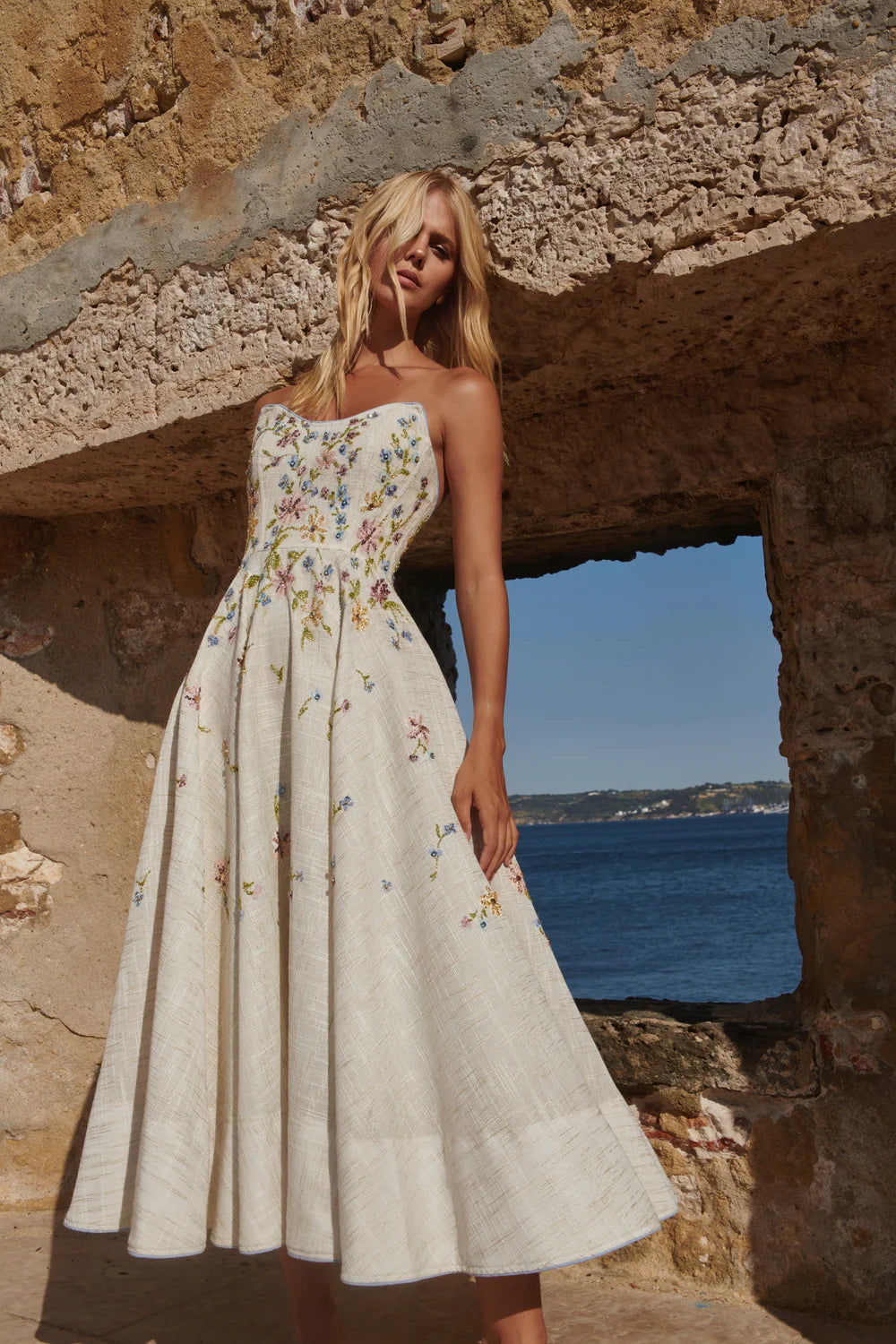 LN MASTERPIECE - THE MONSERRATE DRESS