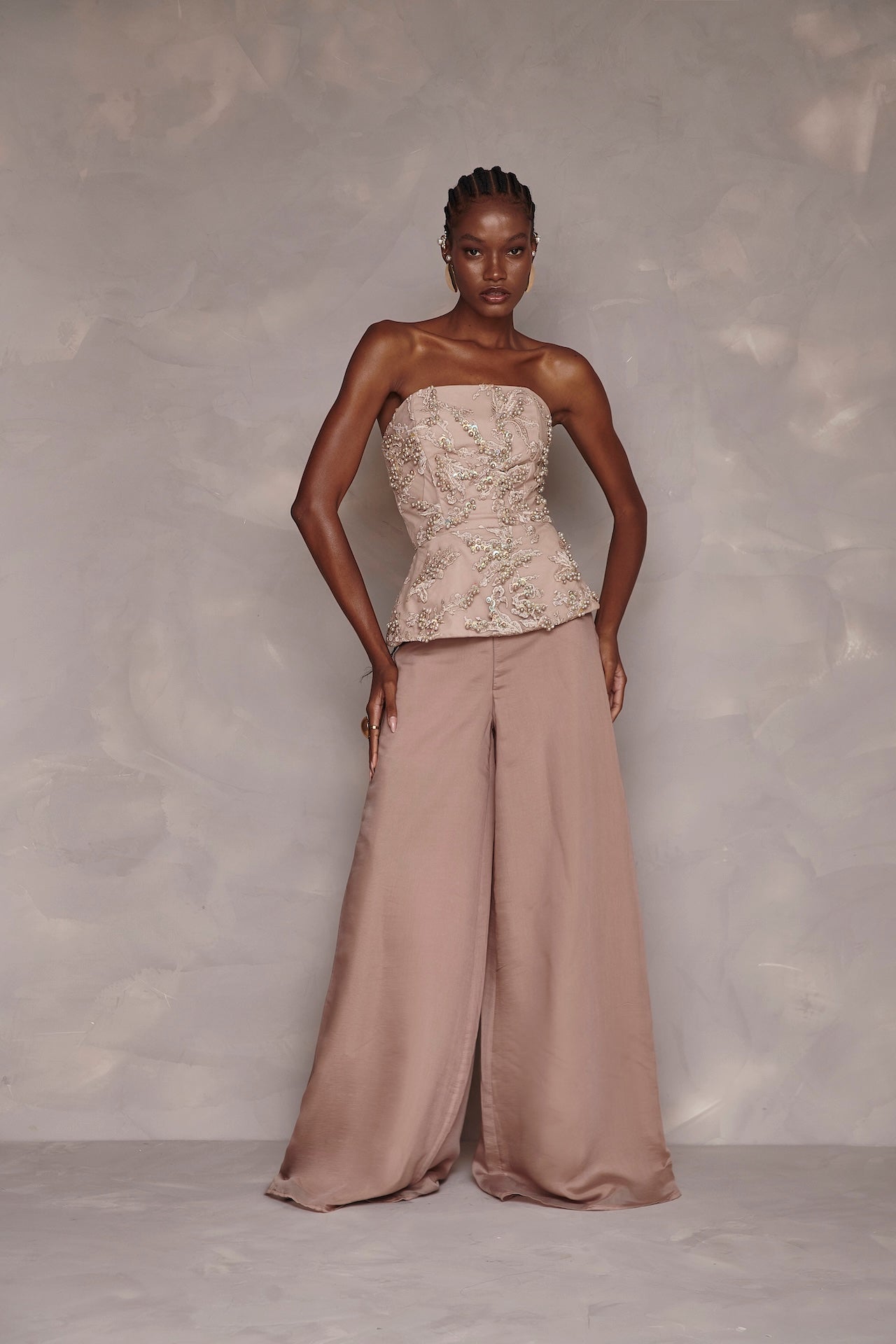 LN CHANTILY TWO PIECE SET