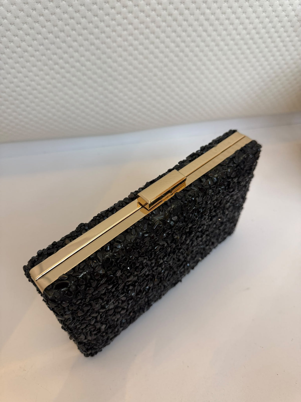 ITVOGUE STONE CLUTCH