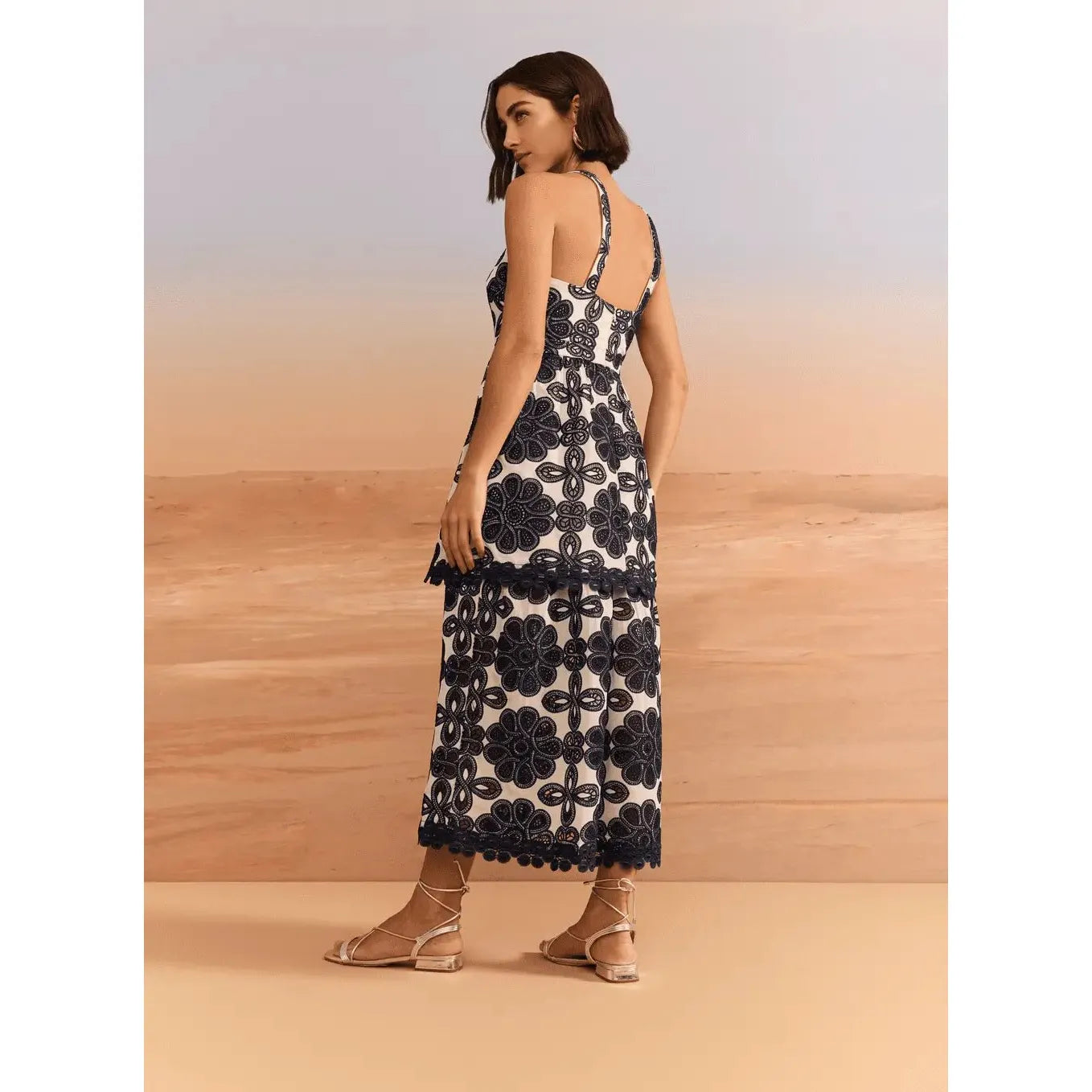 LACE EMBROIDERY RUFFLES DRESS