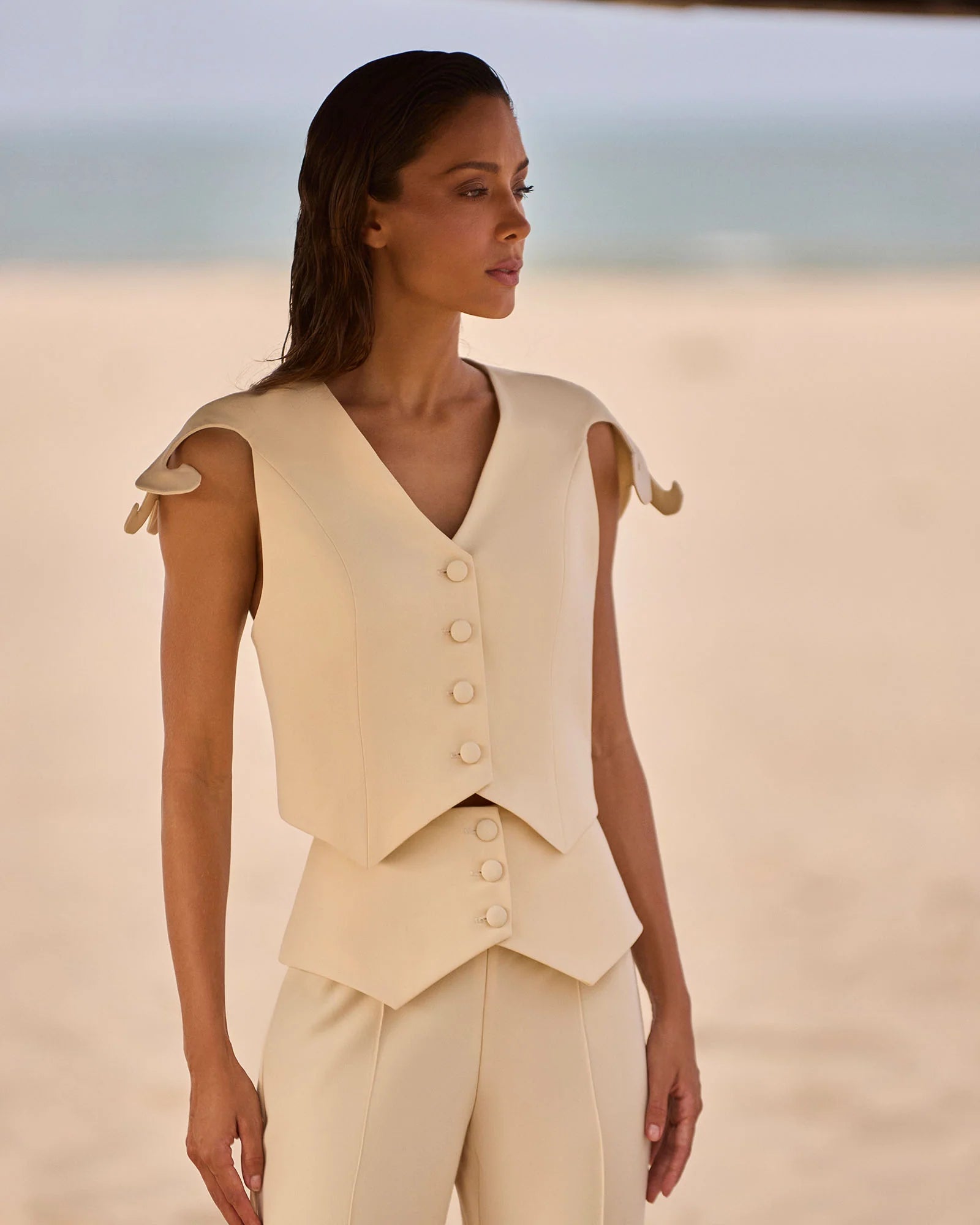 HL ARABESCO VEST VANILLA