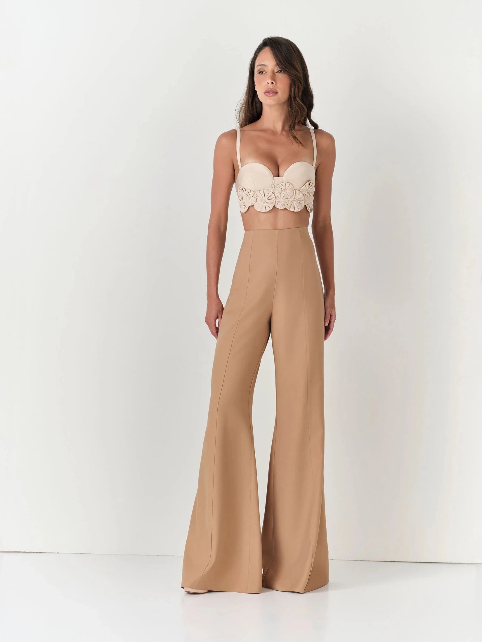HL FLARE PANTS - BEIGE