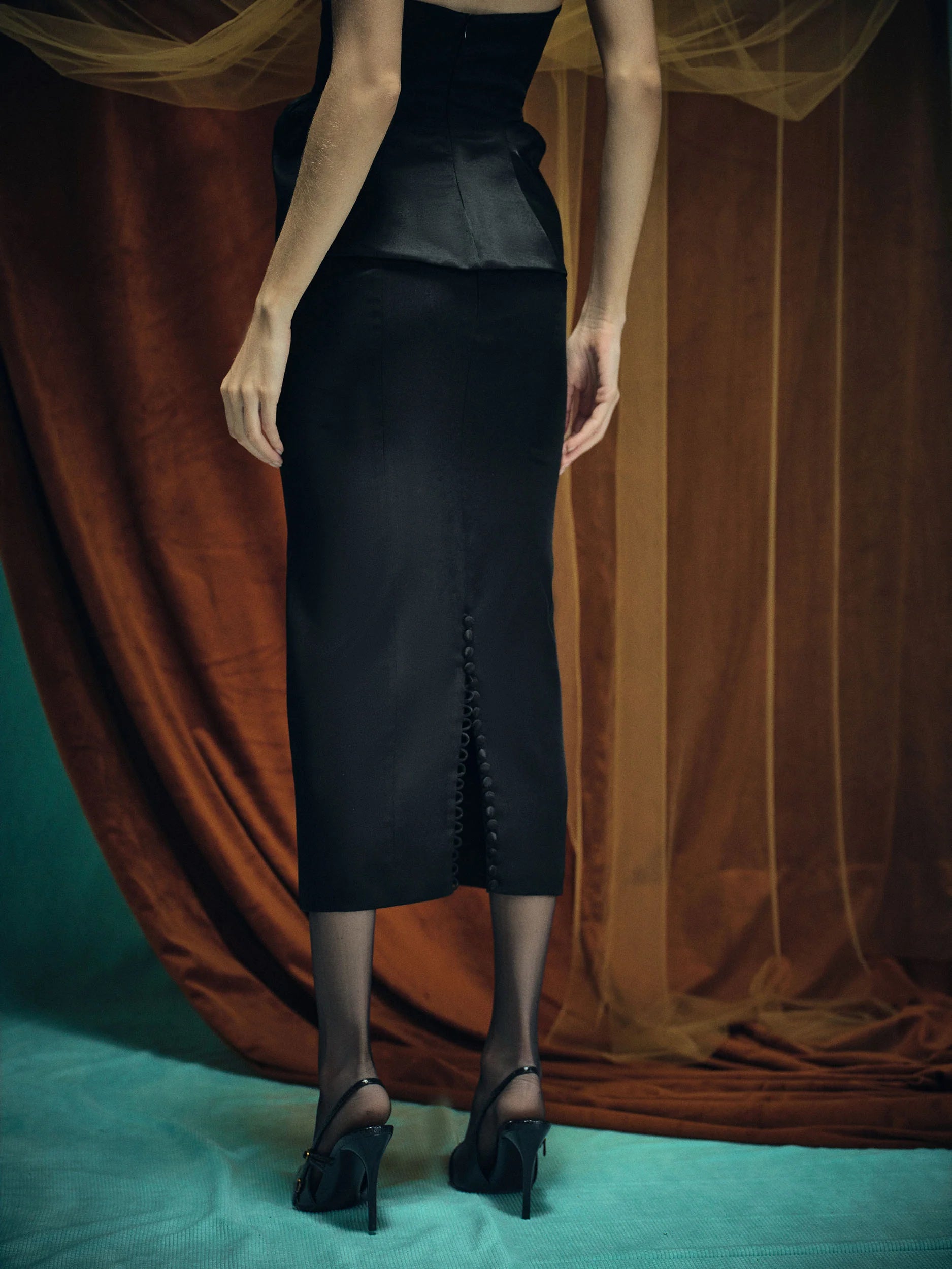 HL MOULAGE MIDI SKIRT - BLACK