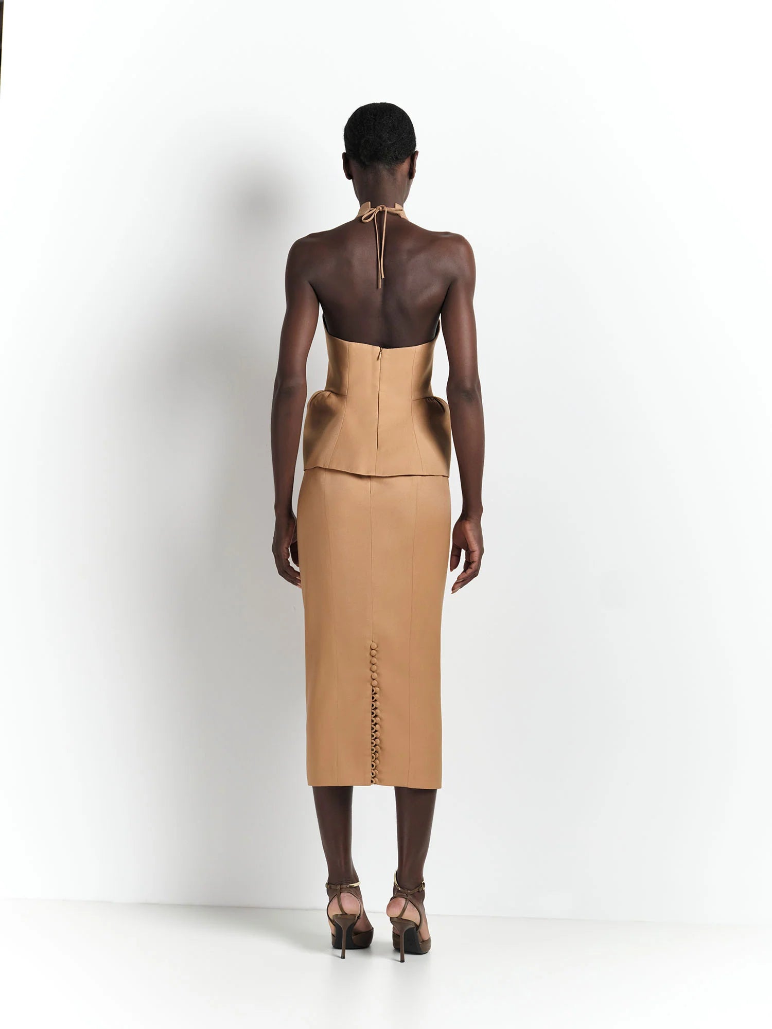 HL SILHOUETTE TOP - BEIGE