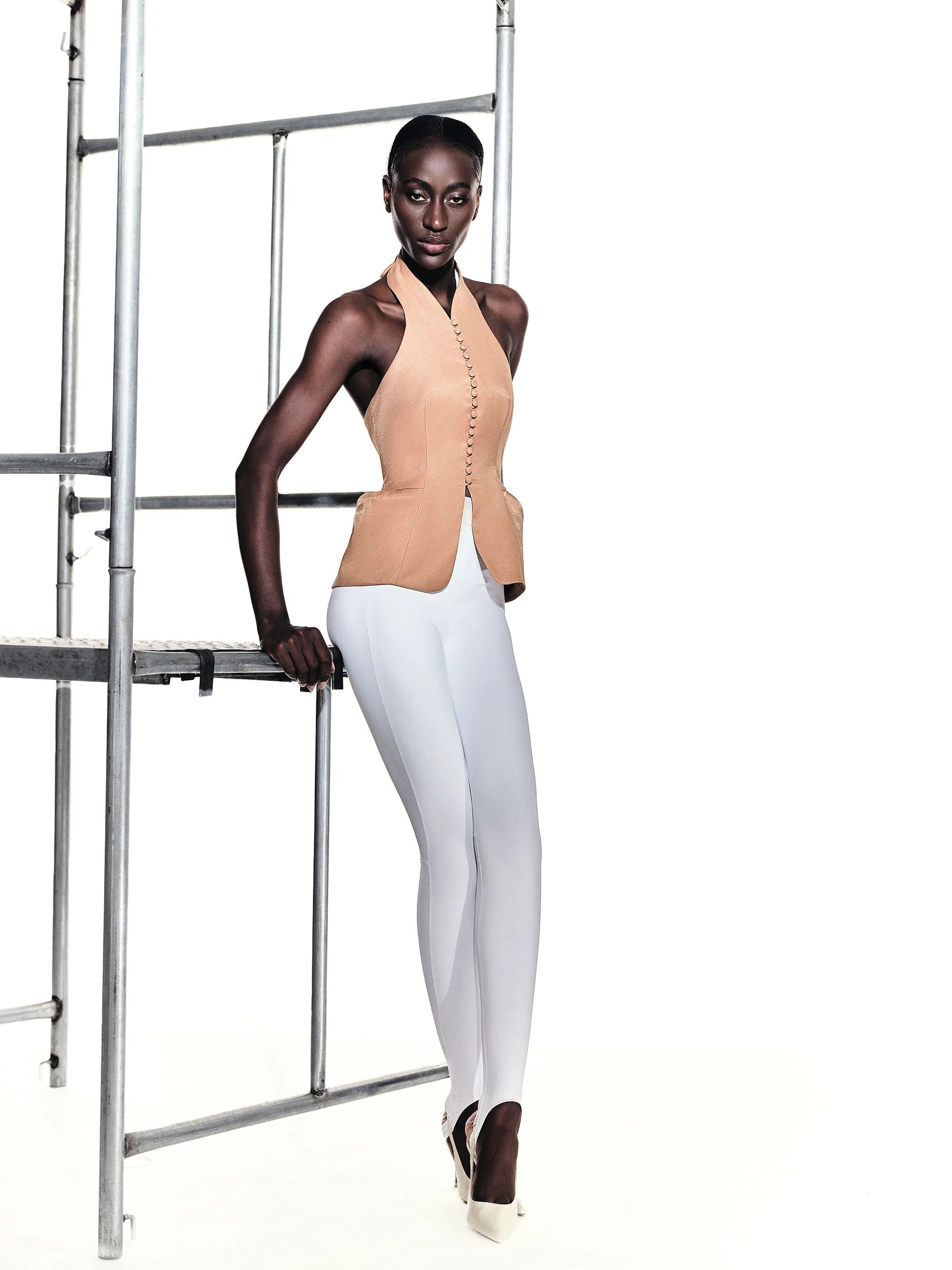 HL SILHOUETTE TOP - BEIGE