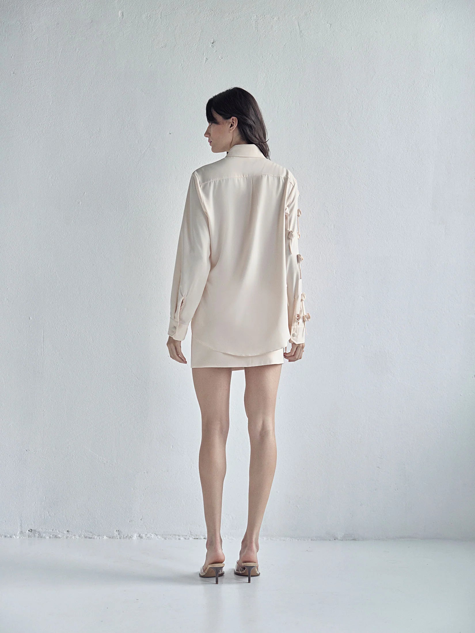 HL ESSENCIAL SKIRT - PEARL