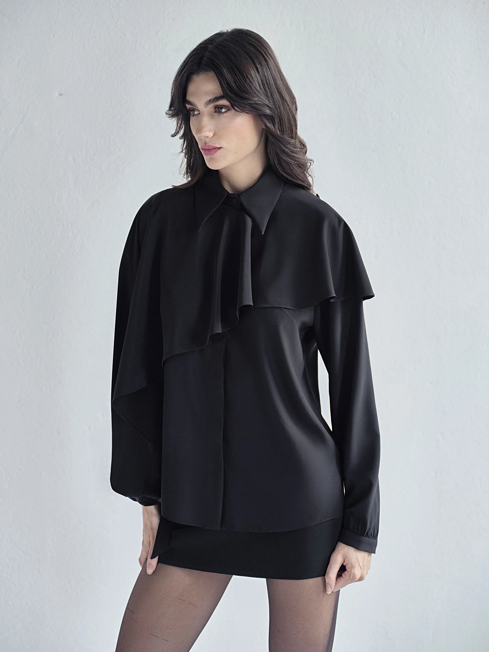 HL TRILHA BLOUSE - BLACK