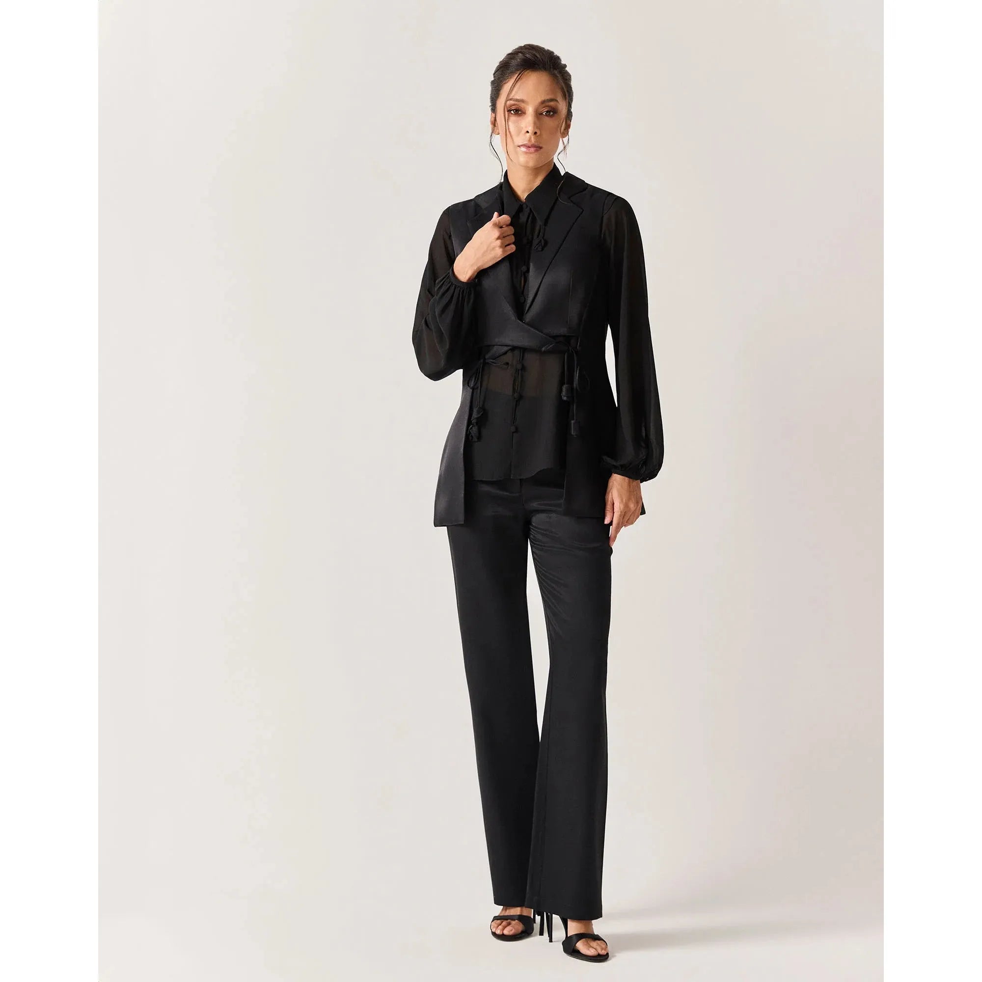 HL RIACHO BLOUSE BLACK