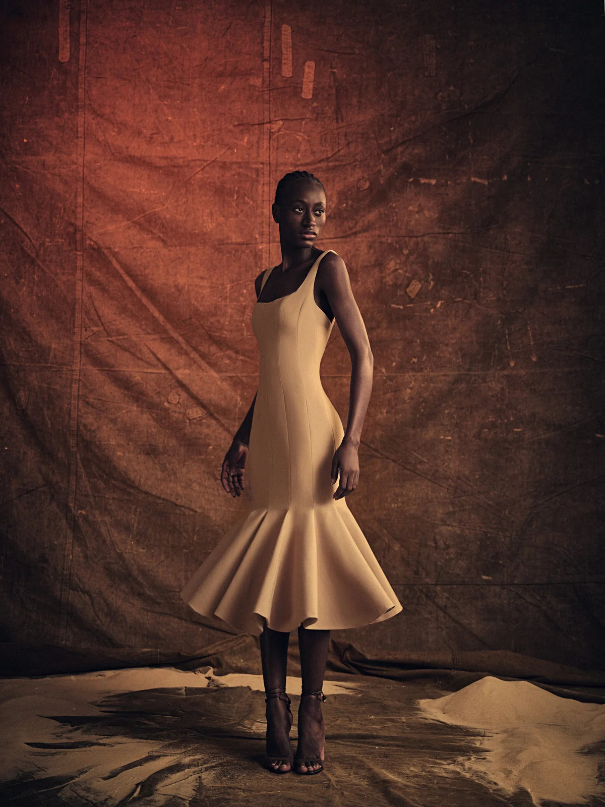 HL SILHOUETTE ATELIE DRESS