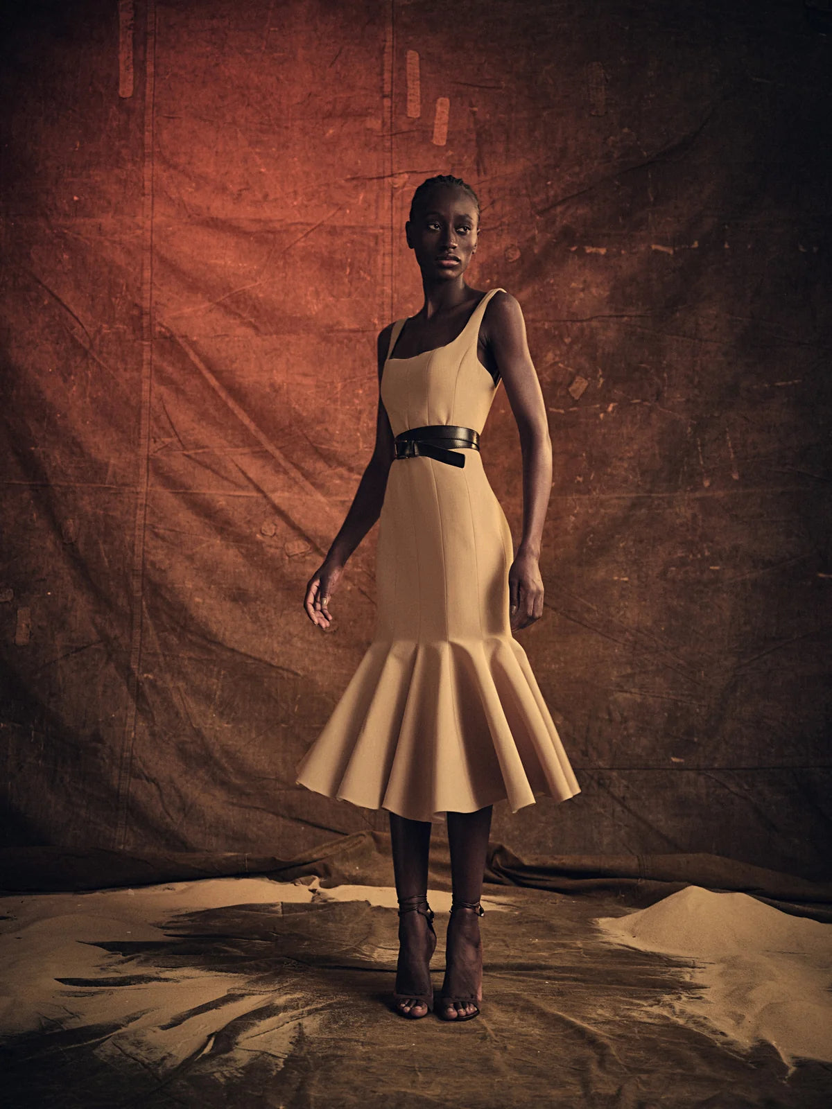 HL SILHOUETTE ATELIE DRESS