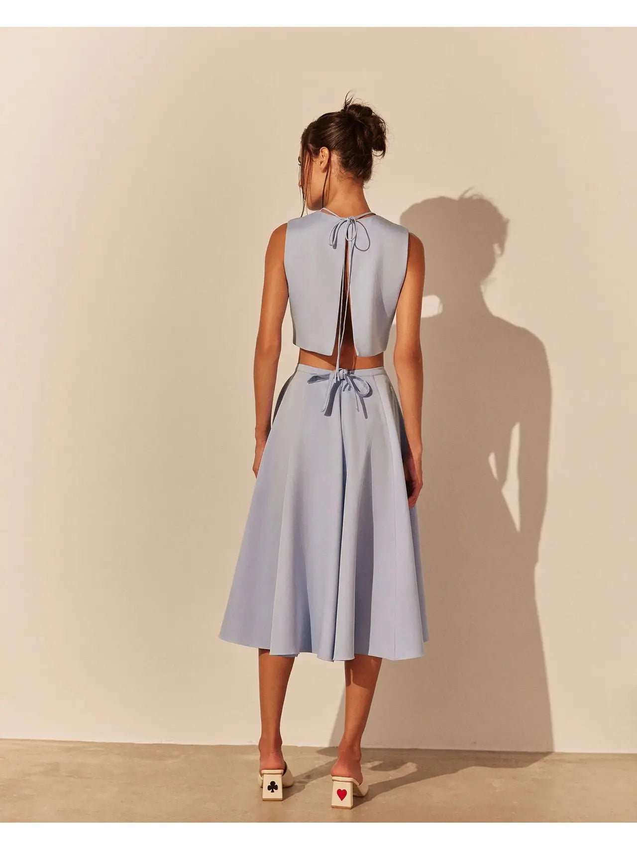 HL MIDI SKIRT FULL LOOK - BLUE