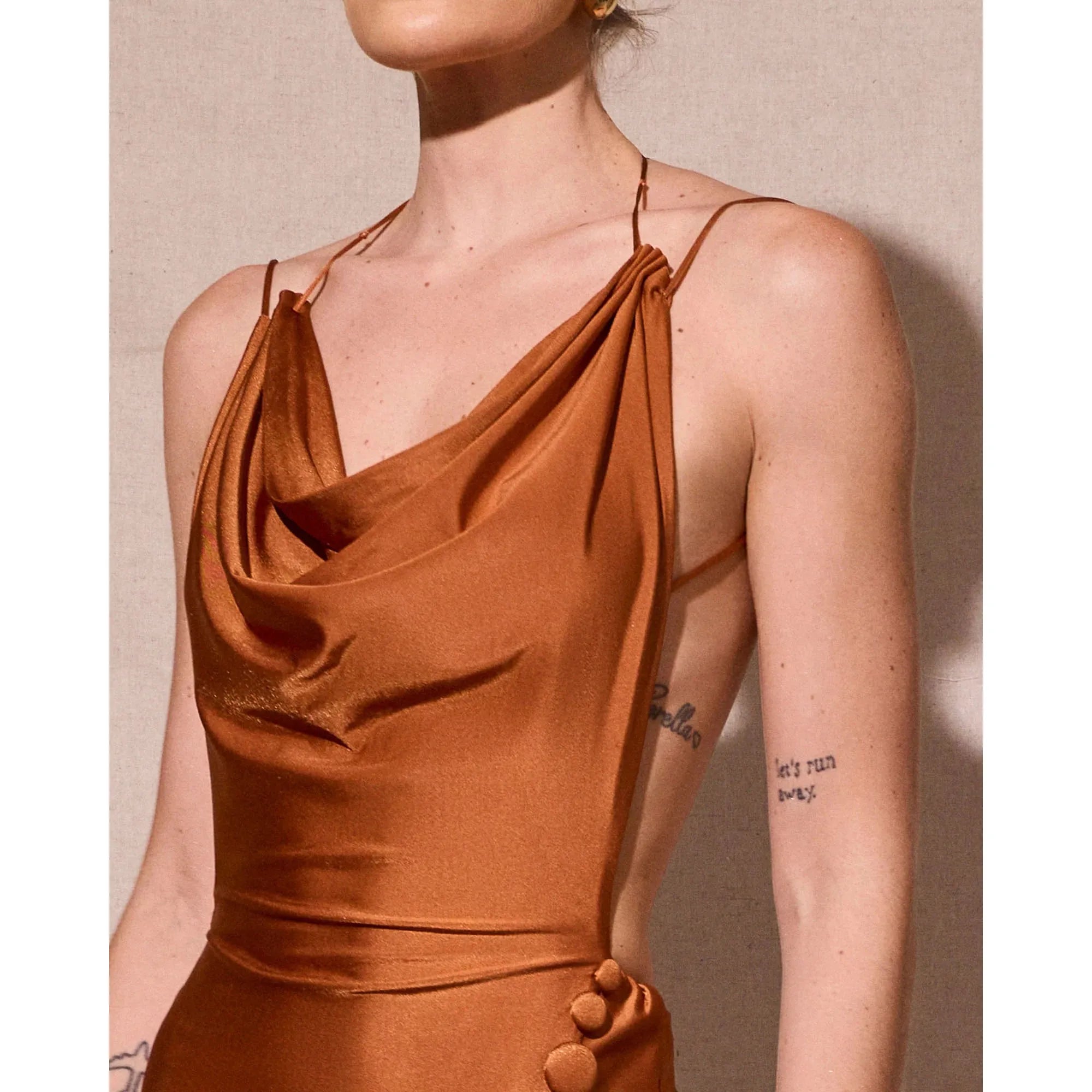 HL CIRCULOS DRESS BROWN