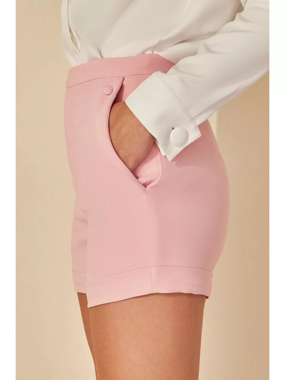HL ROSA SACHE SHORTS