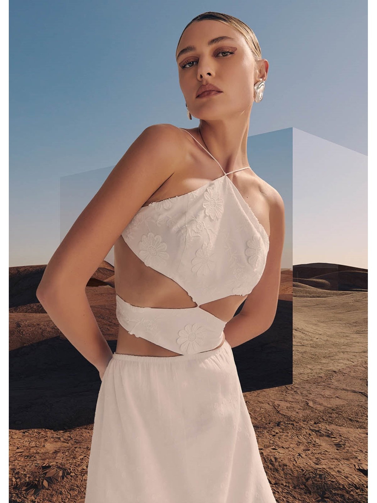 SC Midi Cut-Out Embroidered Dress