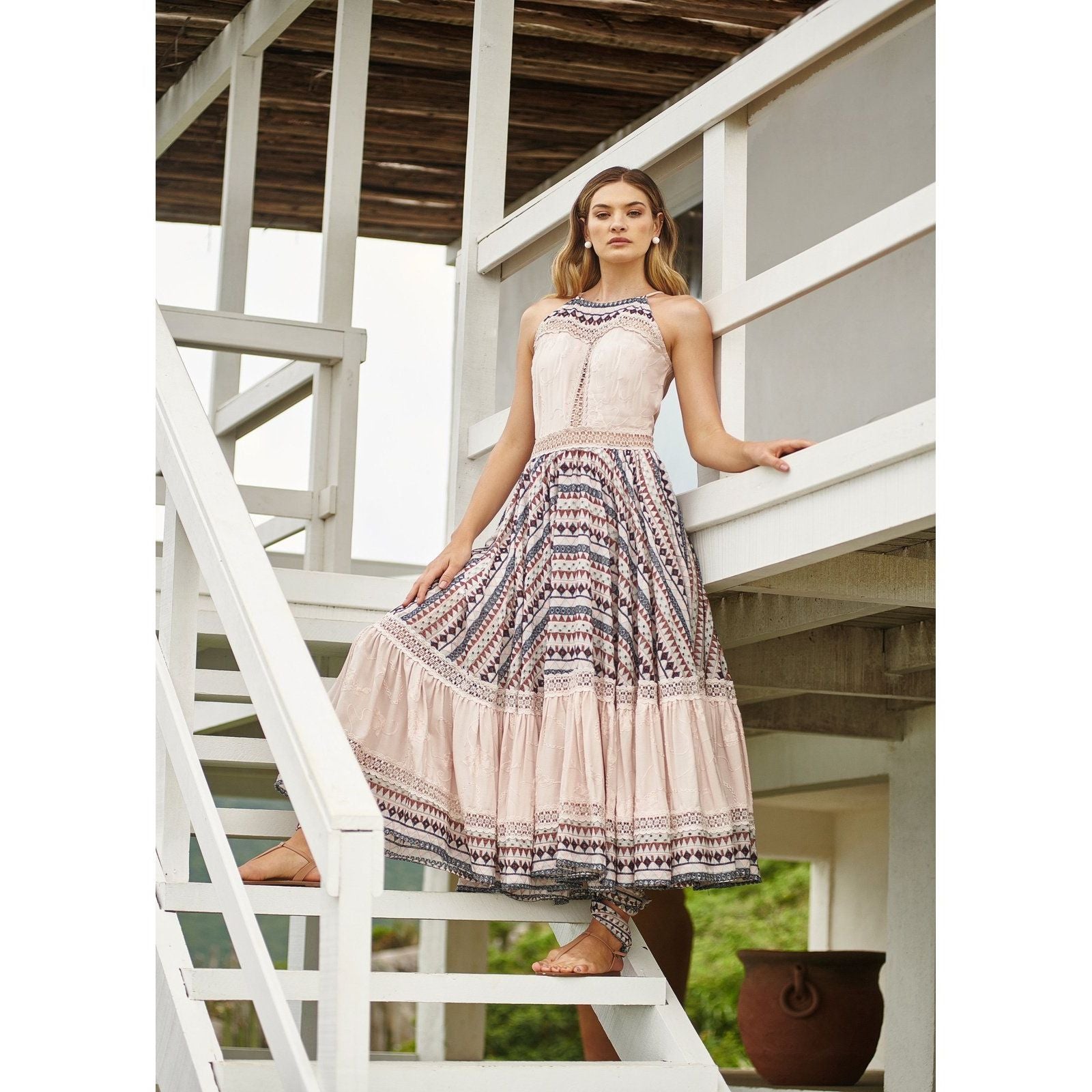 Trico-line Midi Embroidered