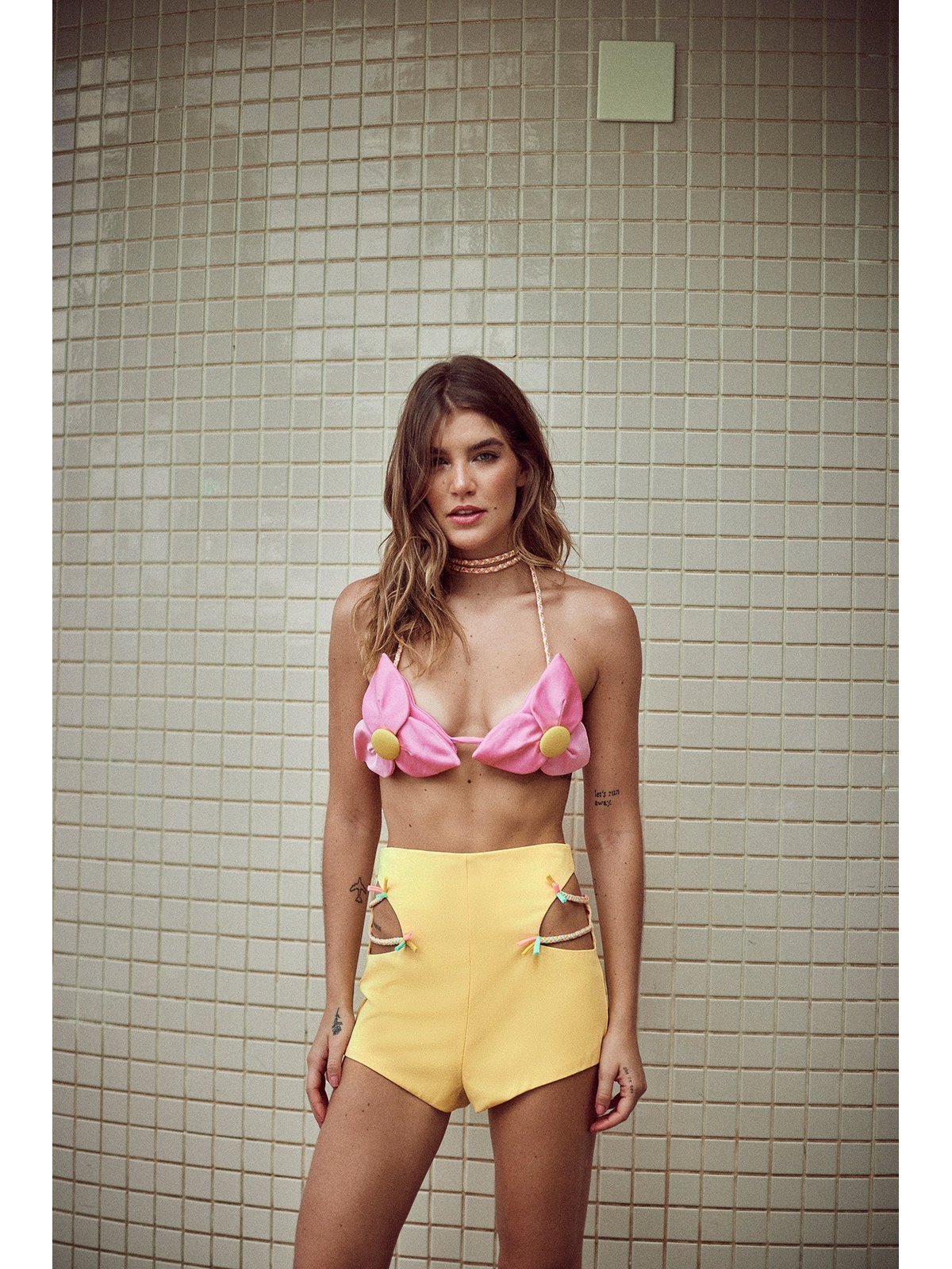 HL Body Shorts Off Yellow