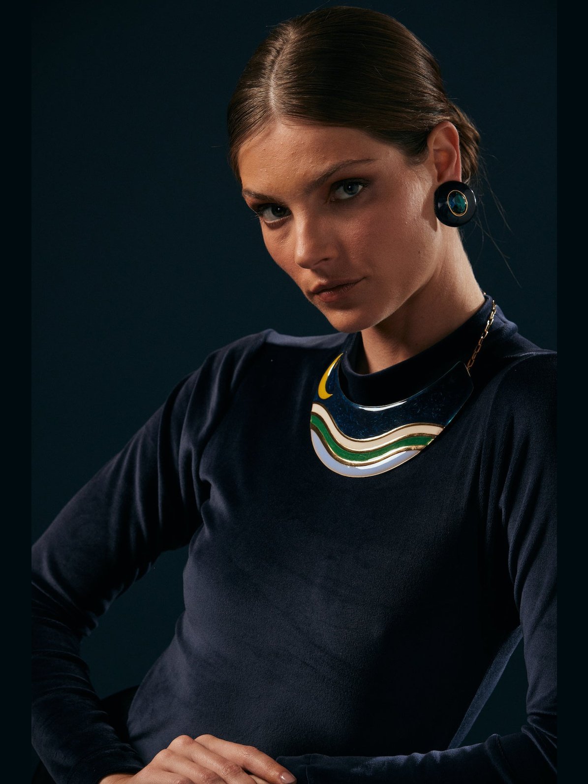 RB Tarsila Gold Moon Necklace
