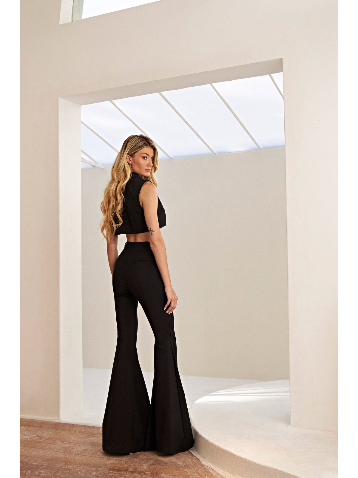 HL Flare Pants Black